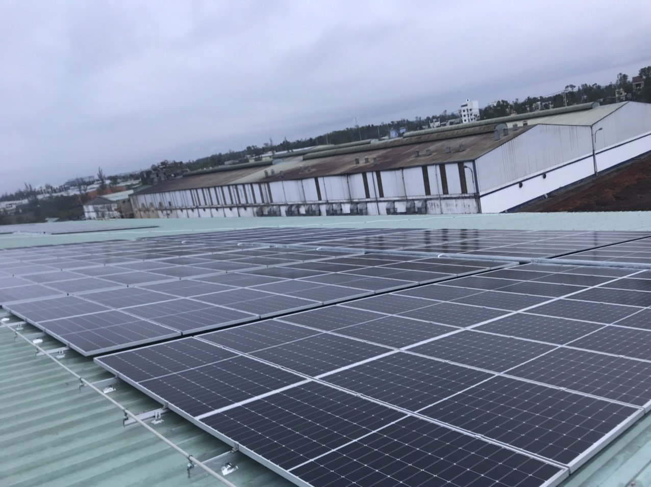 Dự Án Điện Mặt Trời Áp Mái 600 kWp Tại Nhà Máy Max Packaging – Quảng Nam